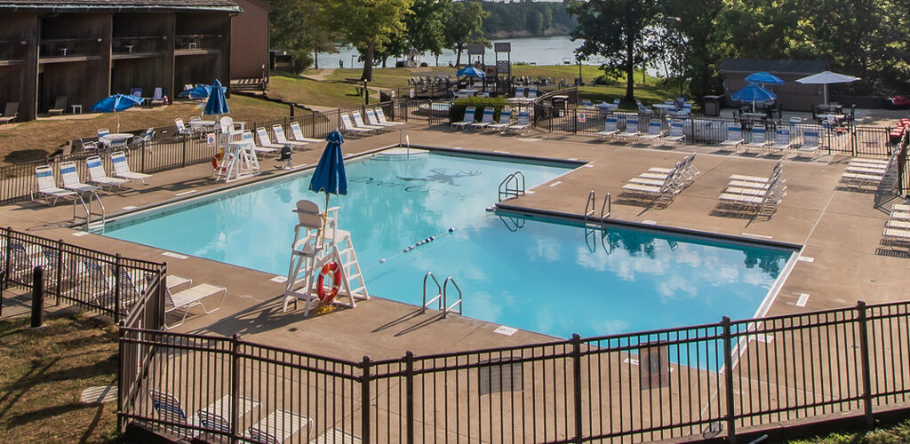 Outdoor swimming pool